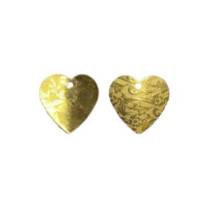 CUORE OTTONE 20MM DISEGNO ARABEGGIANTE