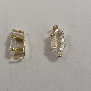 NAVETTA ZIRCONE CON CASTONE 3X6
