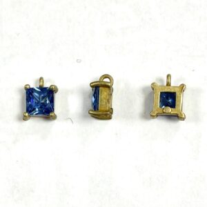 PENDENTE ZIRCONI SQUARE 5X5 SAPPHIRE