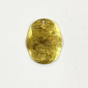 OVALE OTTONE MARTELLATO CON FORO 16X20MM