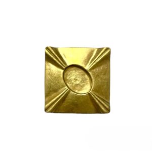 QUADRATO MM22 CON INCAVO PER CABOCHON OVALE 10X8