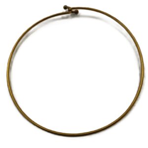 COLLARINO OTTONE FILO CHIUSURA PALLINE